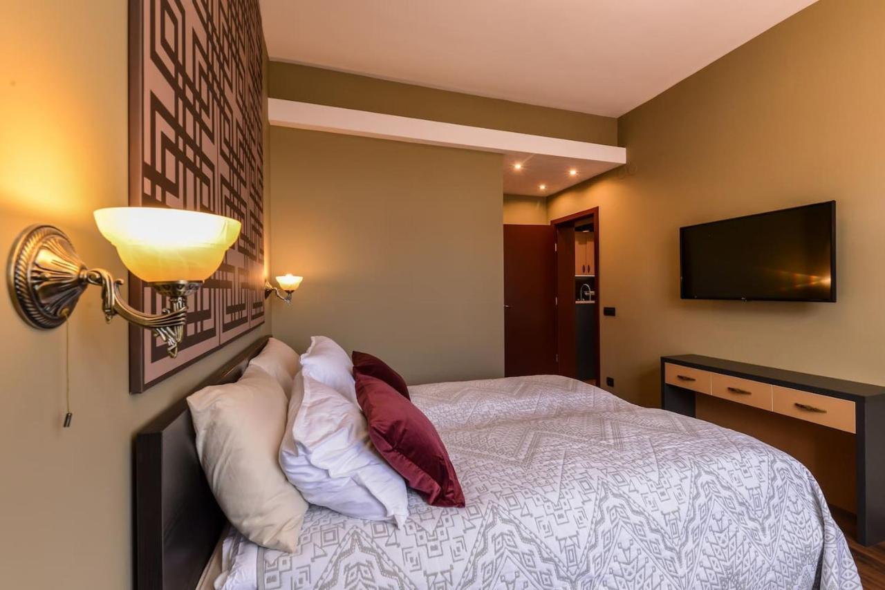Sofia Dream Apartments - Jazzy Two Bedroom Suite By Flat Mаnager Extérieur photo
